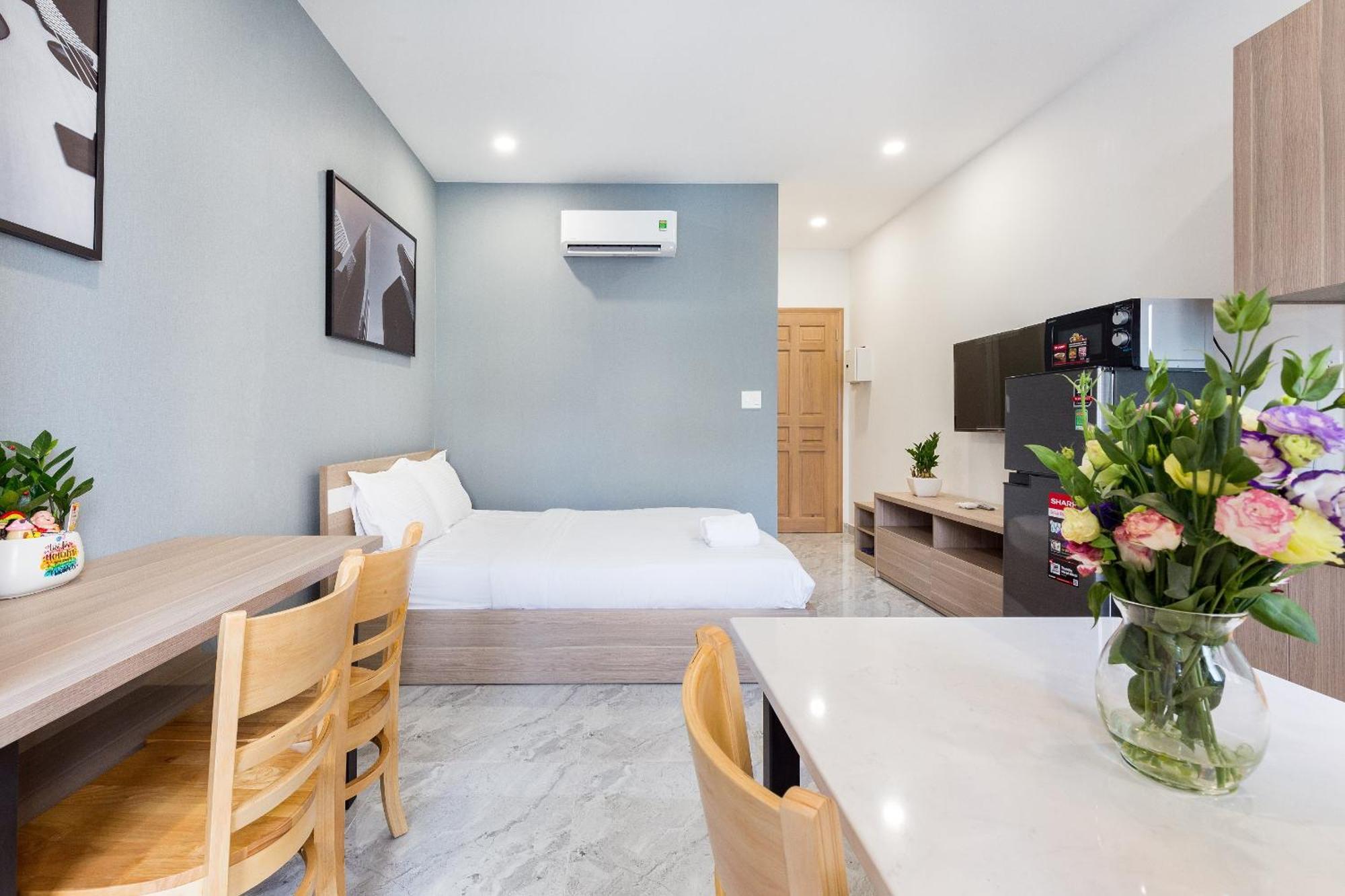 Yours Tower - Airport Apartment
